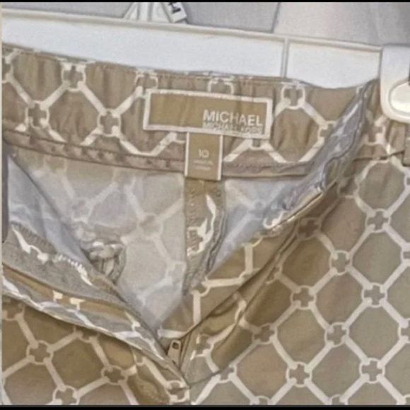 🎯HOST PICK🎯- Michael Kors Pants👖 - Picture 4 of 6